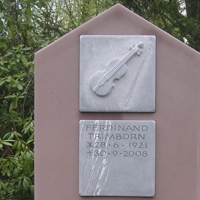 Grabdenkmal 05.jpg